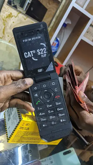 New Cat S22 Flip 16 GB