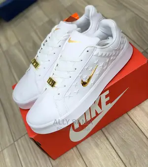 Nike White