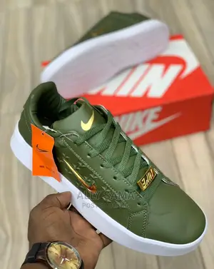 Nike Green