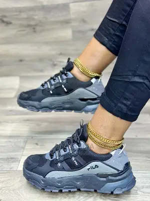 Fila Sneakers