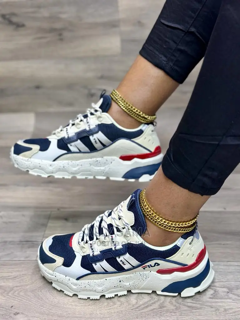 Fila Sneakers