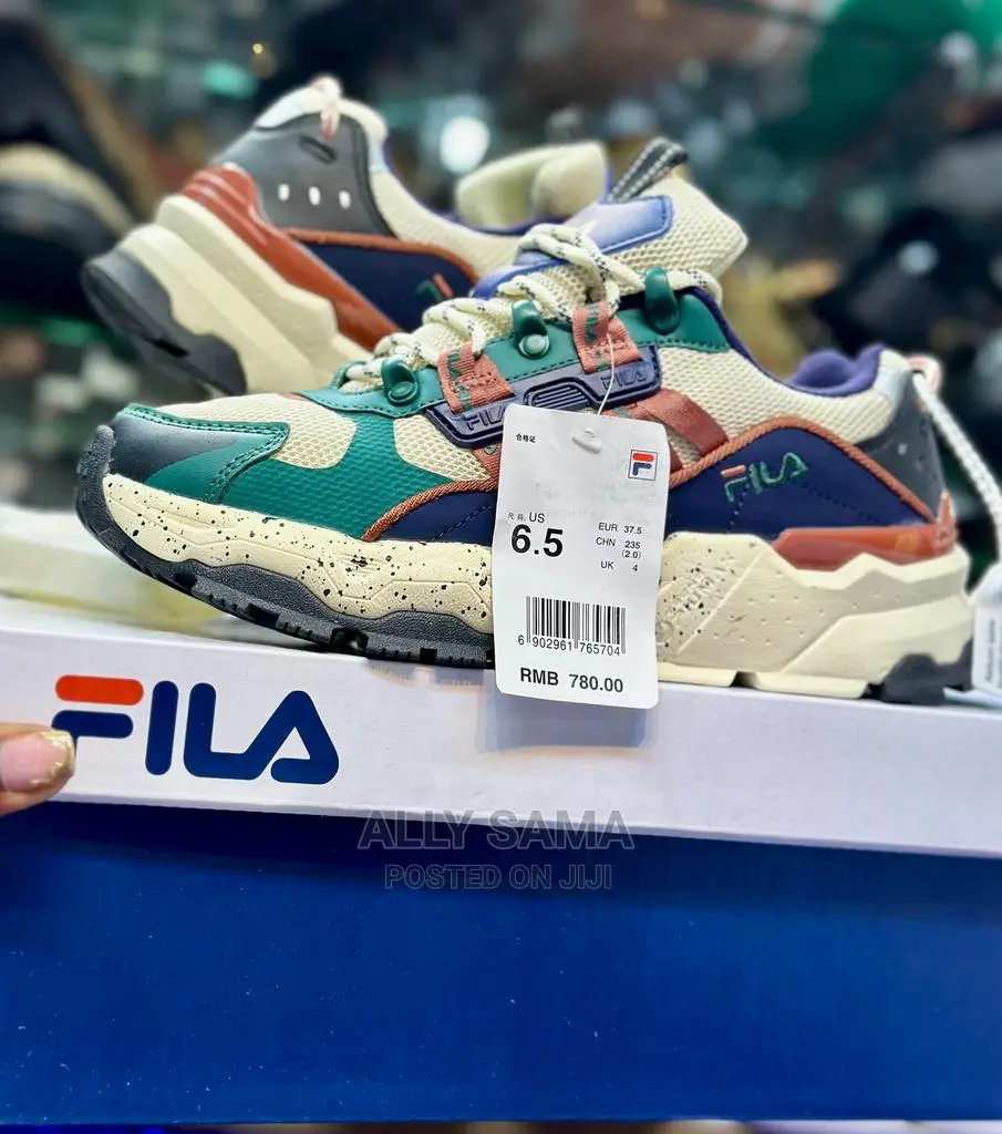 Fila Sneakers
