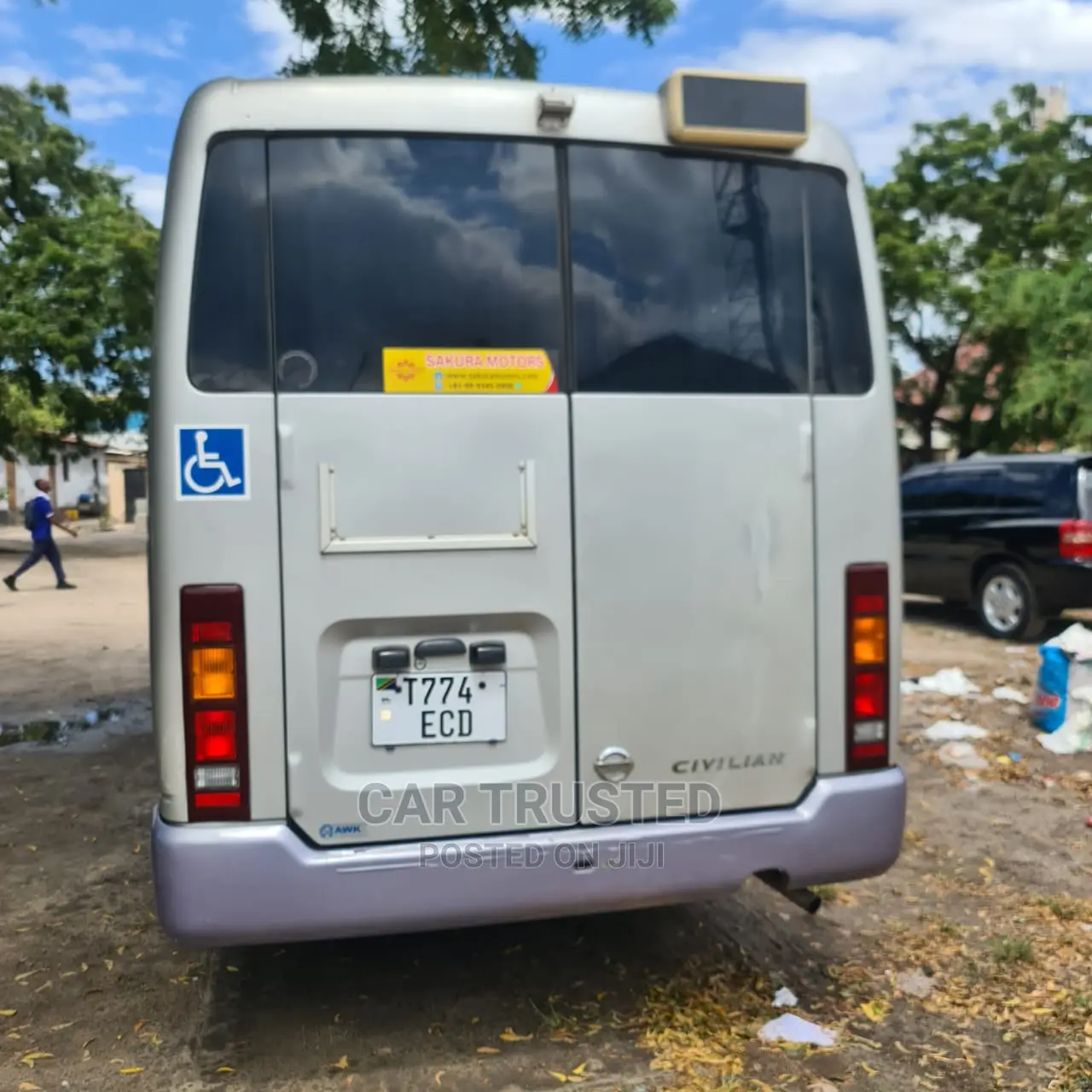 Nissan Civilian 2002 Silver