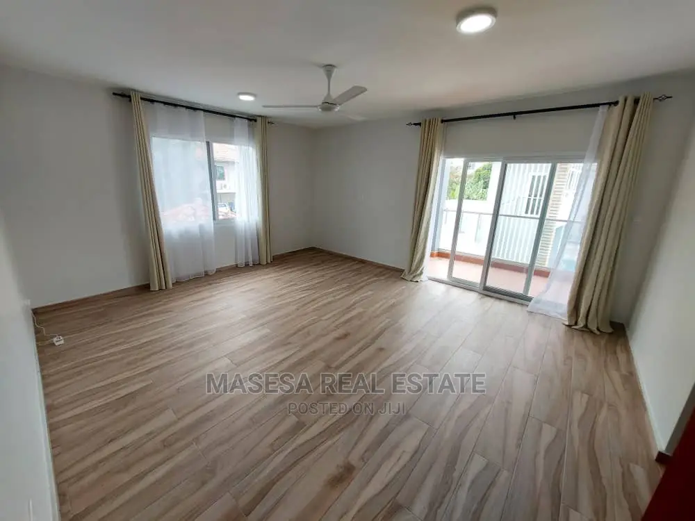 3bdrm Villa in Masaki for rent