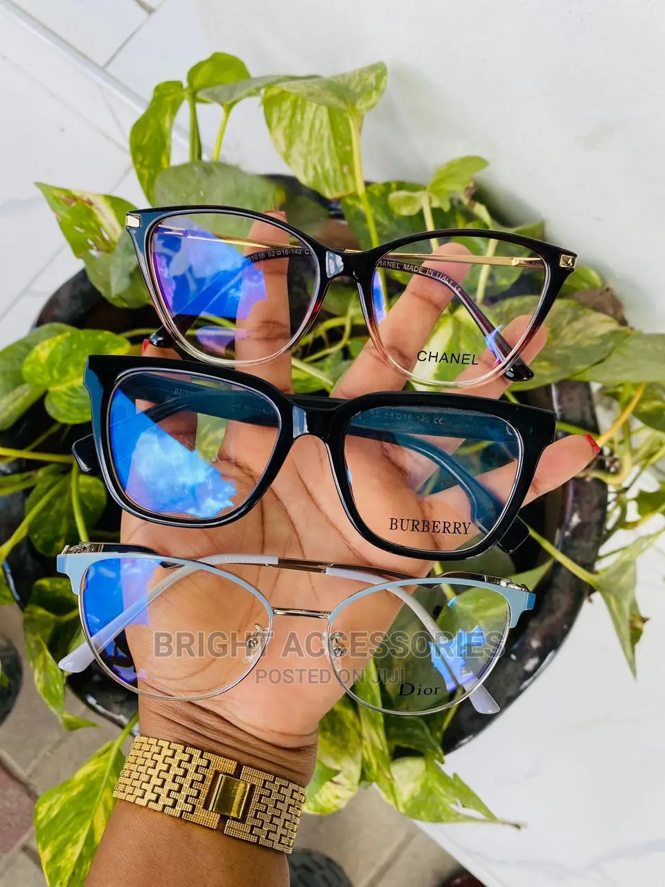 Miwani Unaweza Ukaweka Lens