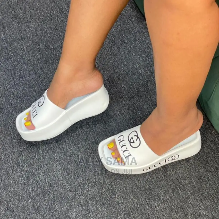 Women's Shoes