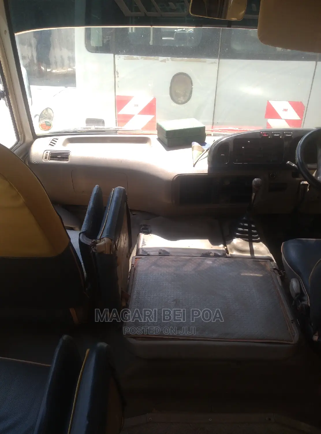 Toyota Coaster 1996 White