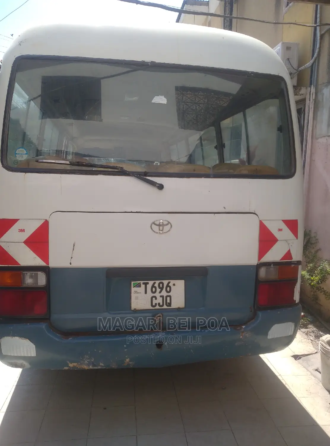 Toyota Coaster 1996 White