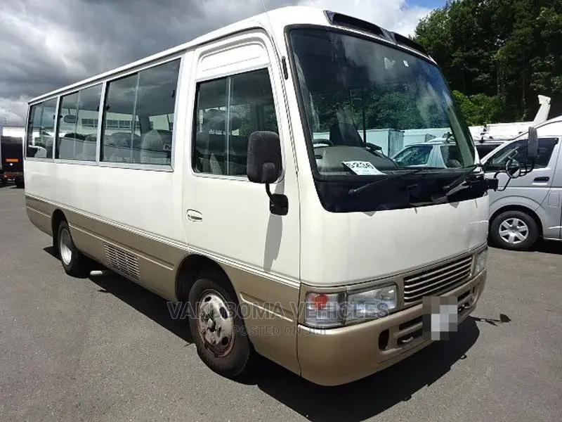 Toyota Coaster 1997 White