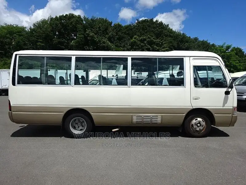 Toyota Coaster 1997 White