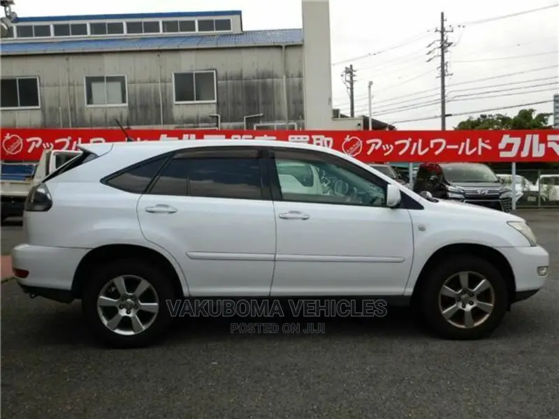 Toyota Harrier 2006 Pearl
