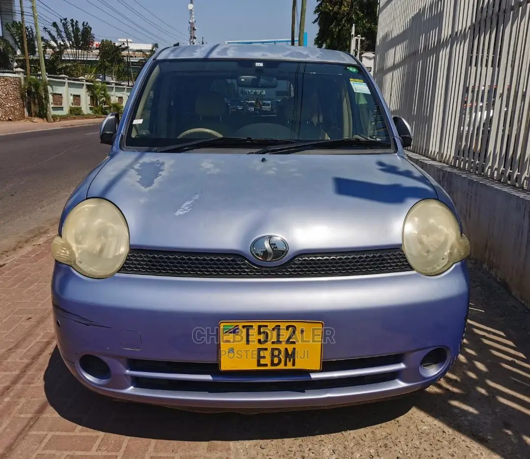 Toyota Sienta 1.5 AWD 2005 Purple