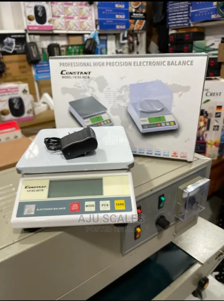 Constant Scale 2100g