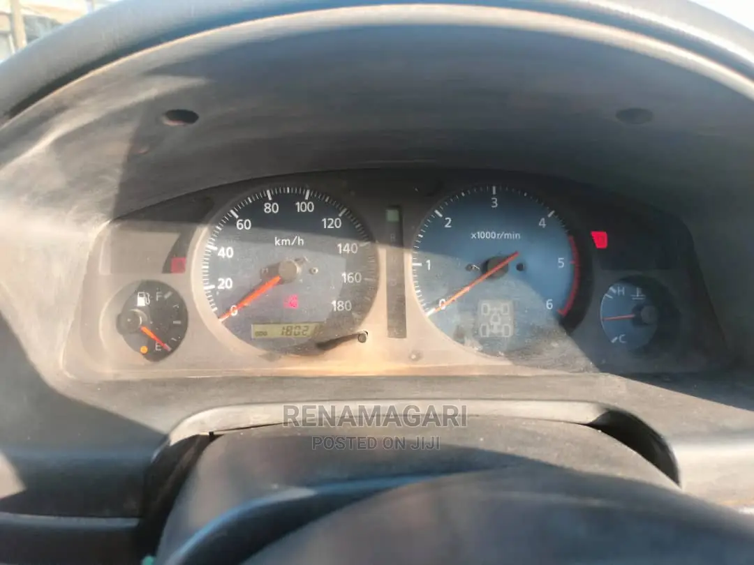Nissan Terrano 2001 Black