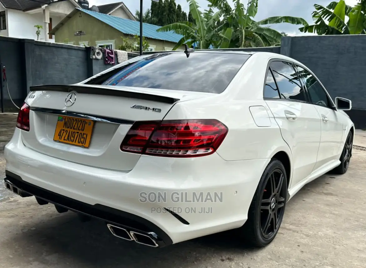 Mercedes-Benz E250 2015 Pearl