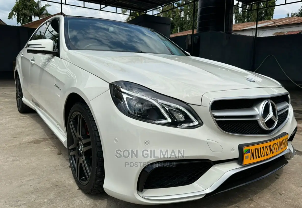 Mercedes-Benz E250 2015 Pearl