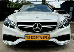 Mercedes-Benz E250 2015 Pearl