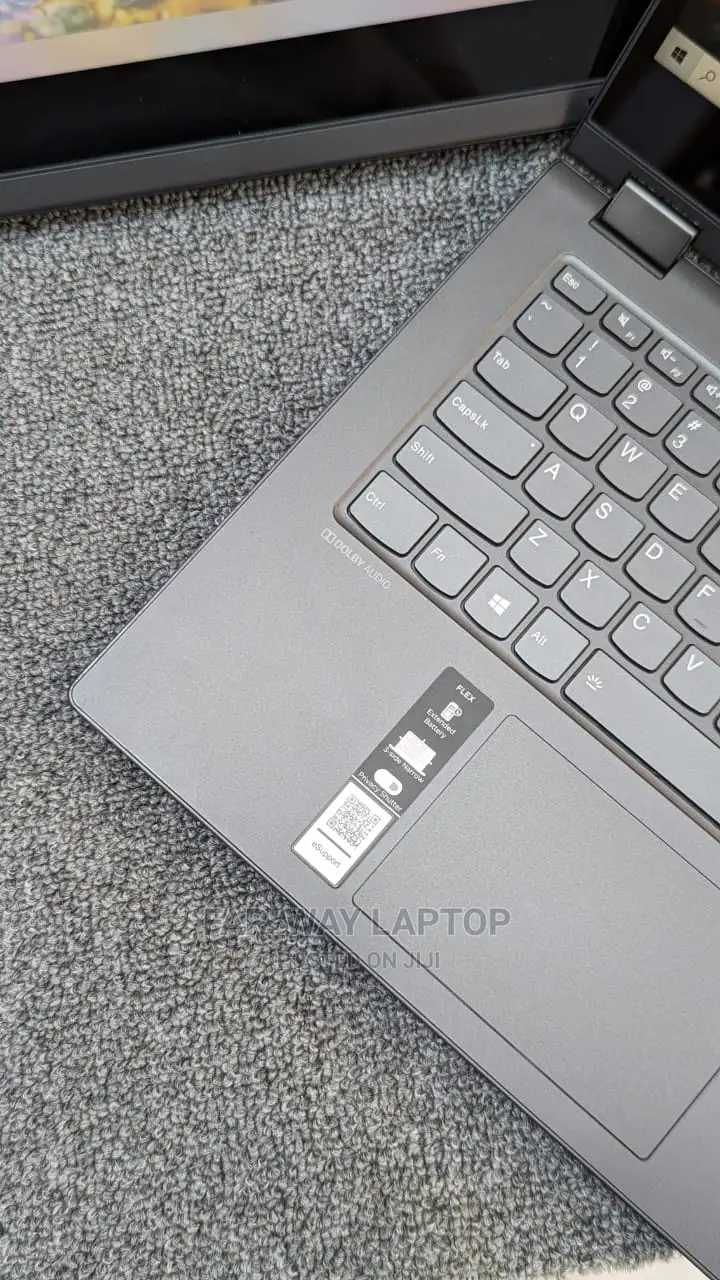 New Laptop Lenovo IdeaPad Flex 14 8GB AMD Ryzen 5 SSD 512GB