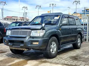 Toyota Land Cruiser 2002 Green