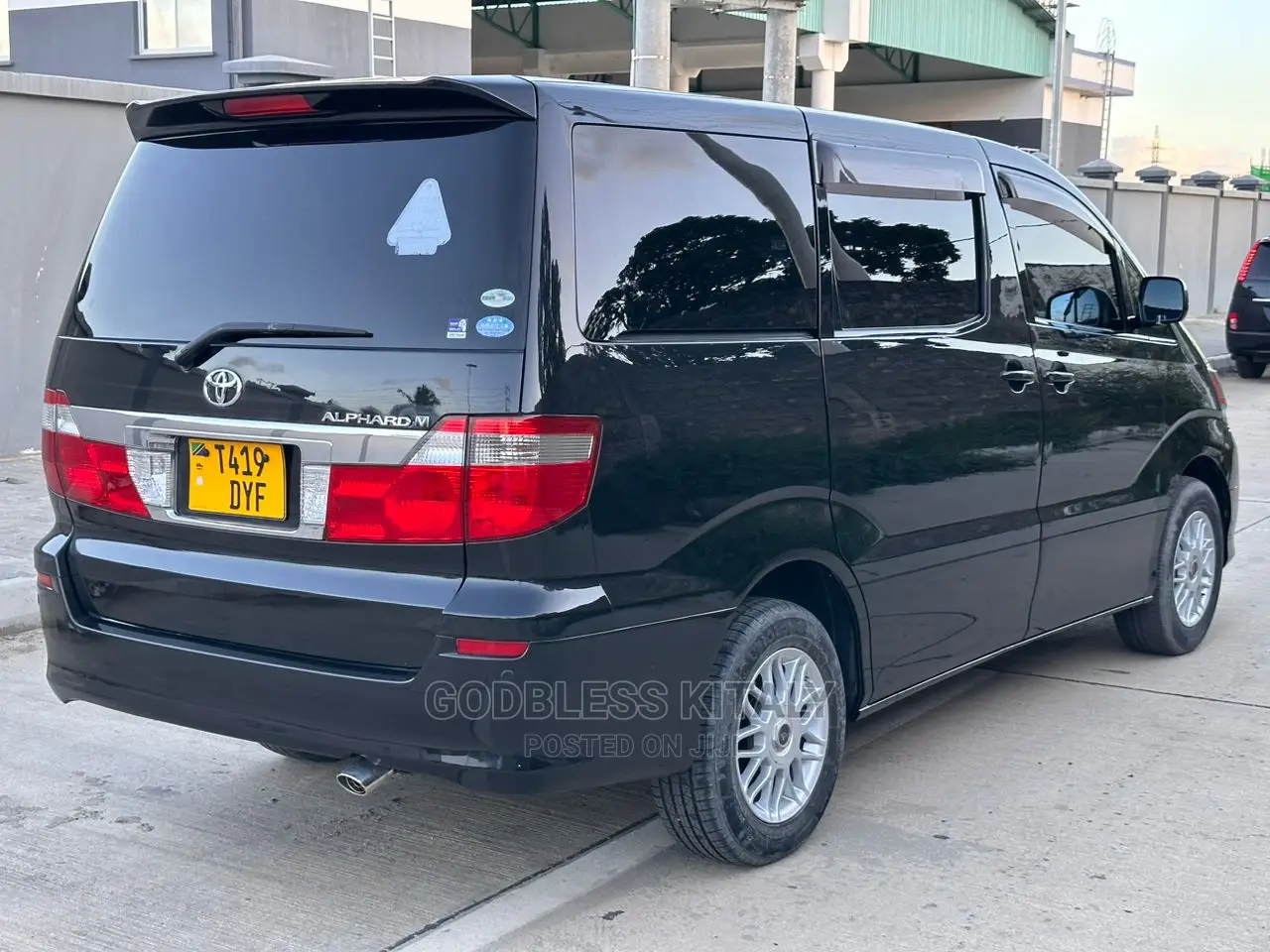 Toyota Alphard 2005 Black