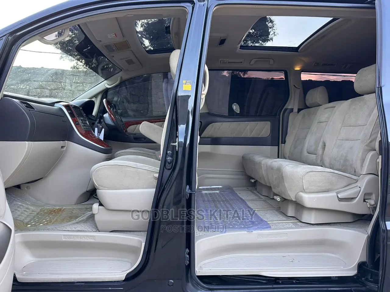 Toyota Alphard 2005 Black