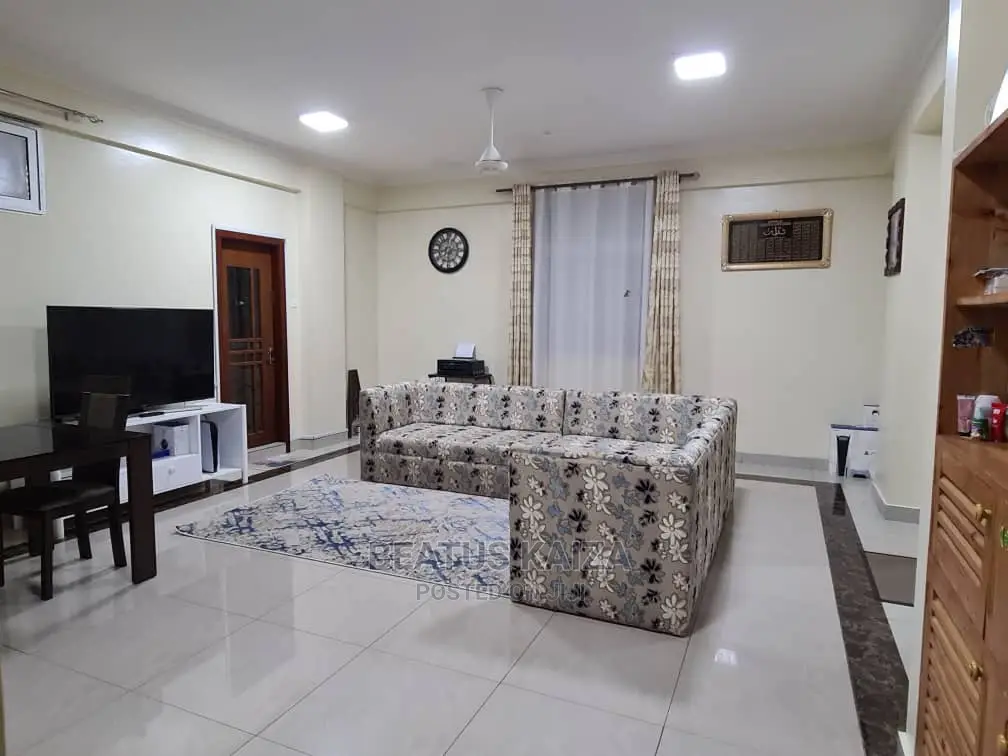 Furnished 3bdrm Apartment in Kariakoo And for sale