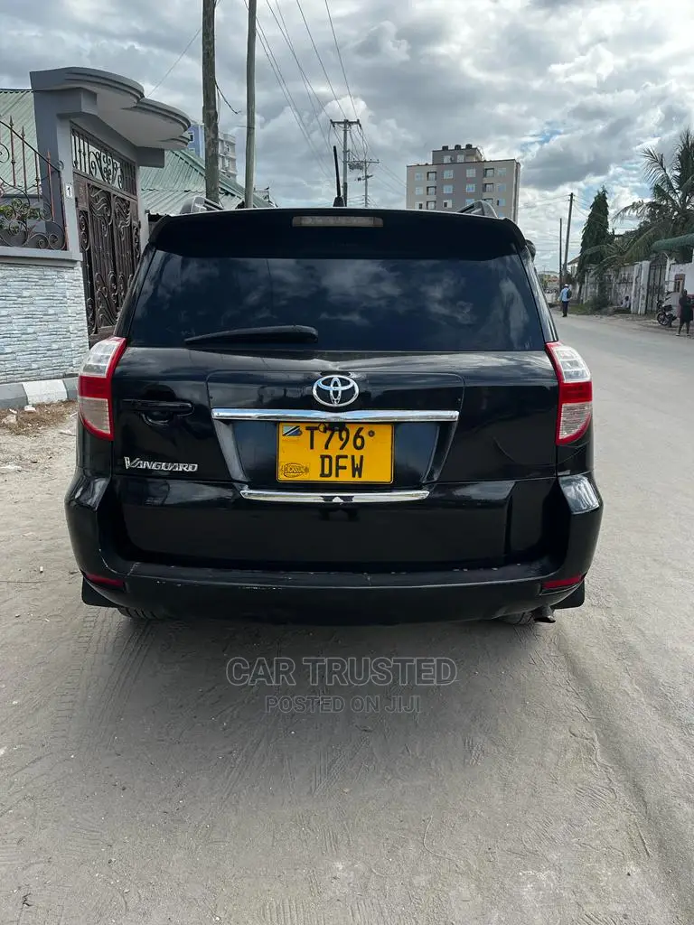 Toyota Vanguard 2008 Black