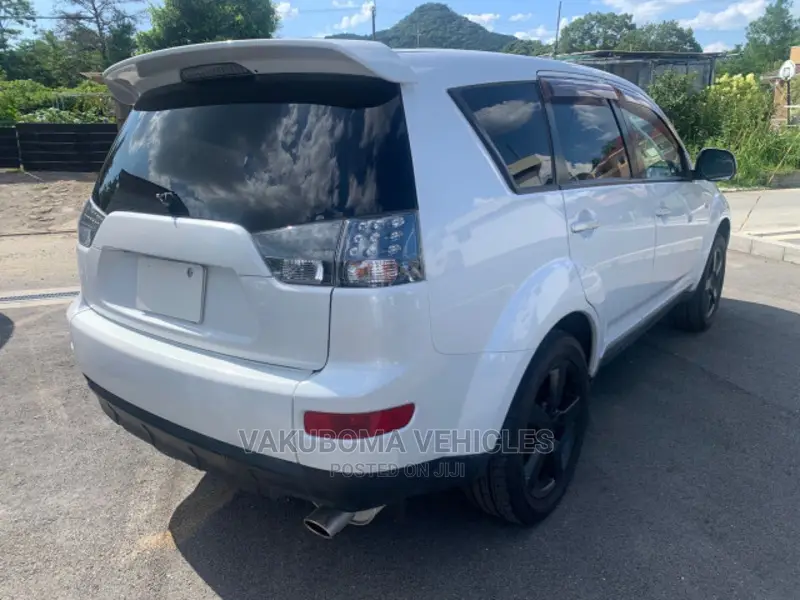 Mitsubishi Outlander 2007 Pearl