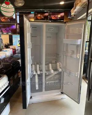 Hisense Double Door Side by Side Refrigerator 514L