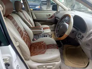Toyota Harrier 2001 Pearl