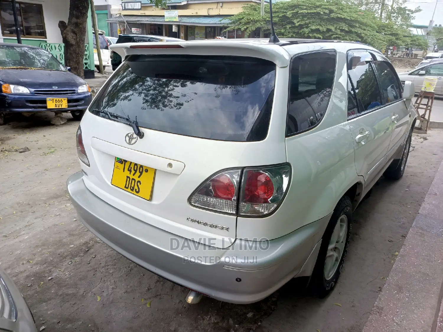 Toyota Harrier 2001 Pearl