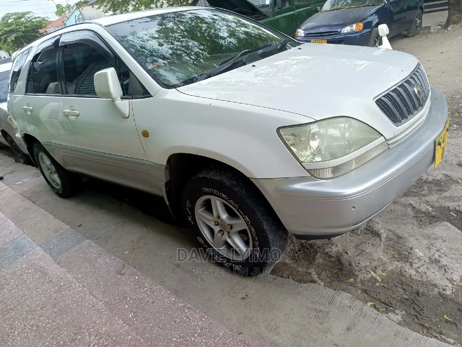 Toyota Harrier 2001 Pearl