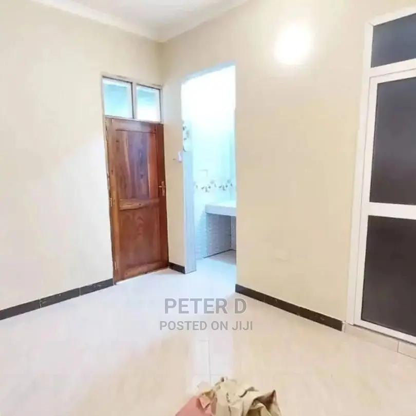 1bdrm Apartment in Kimara for rent