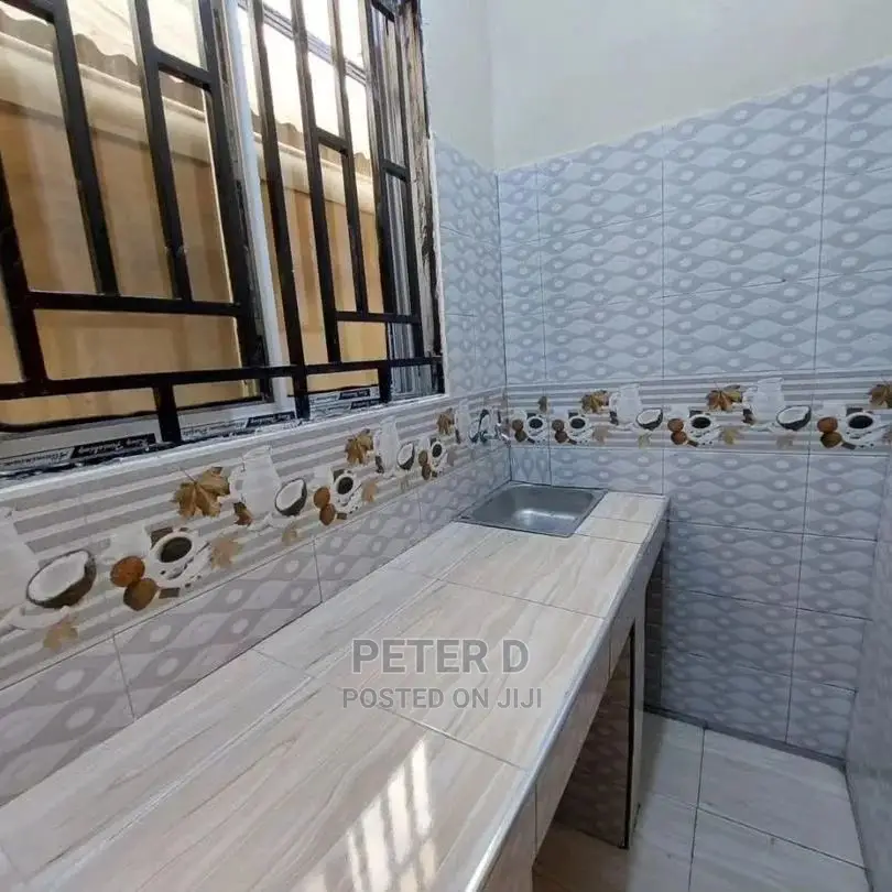 1bdrm Apartment in Kimara for rent