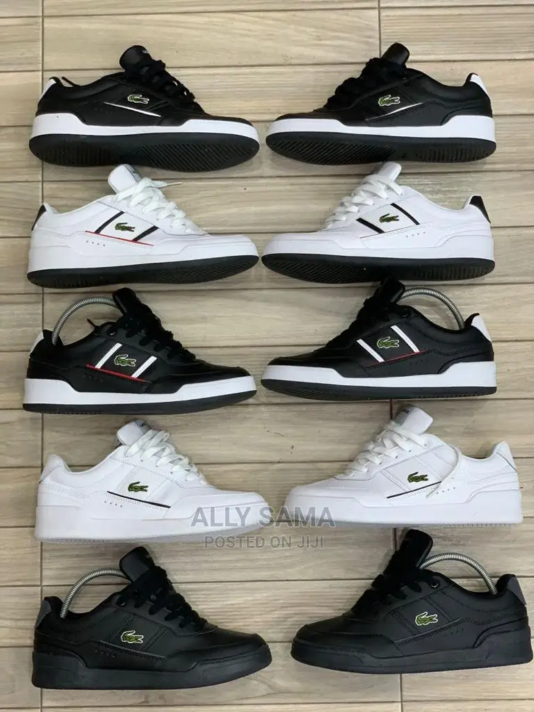 Lacoste Sneakers