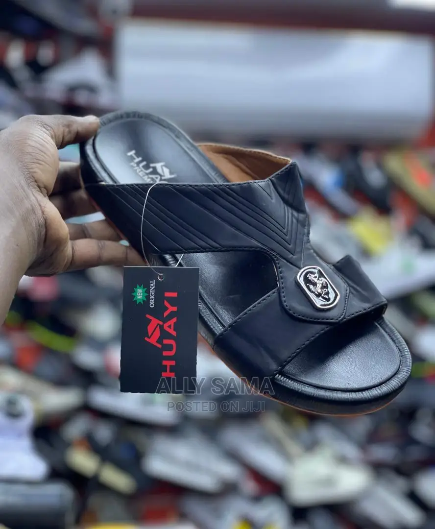 Huayi Open Shoes