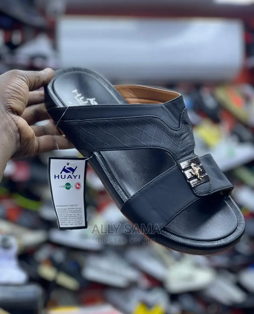 Huayi Open Shoes