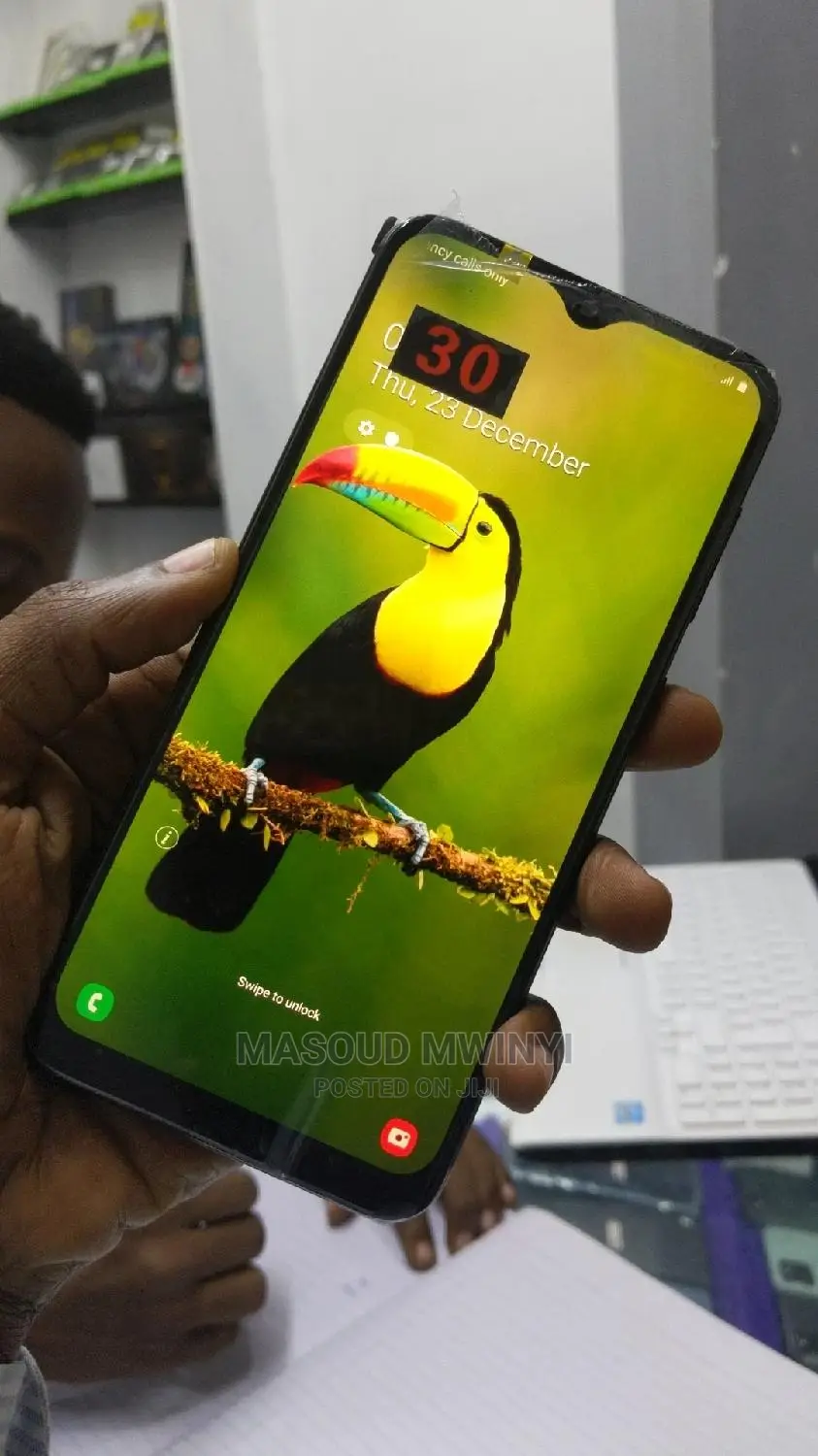 New Samsung Galaxy A30 64 GB Black