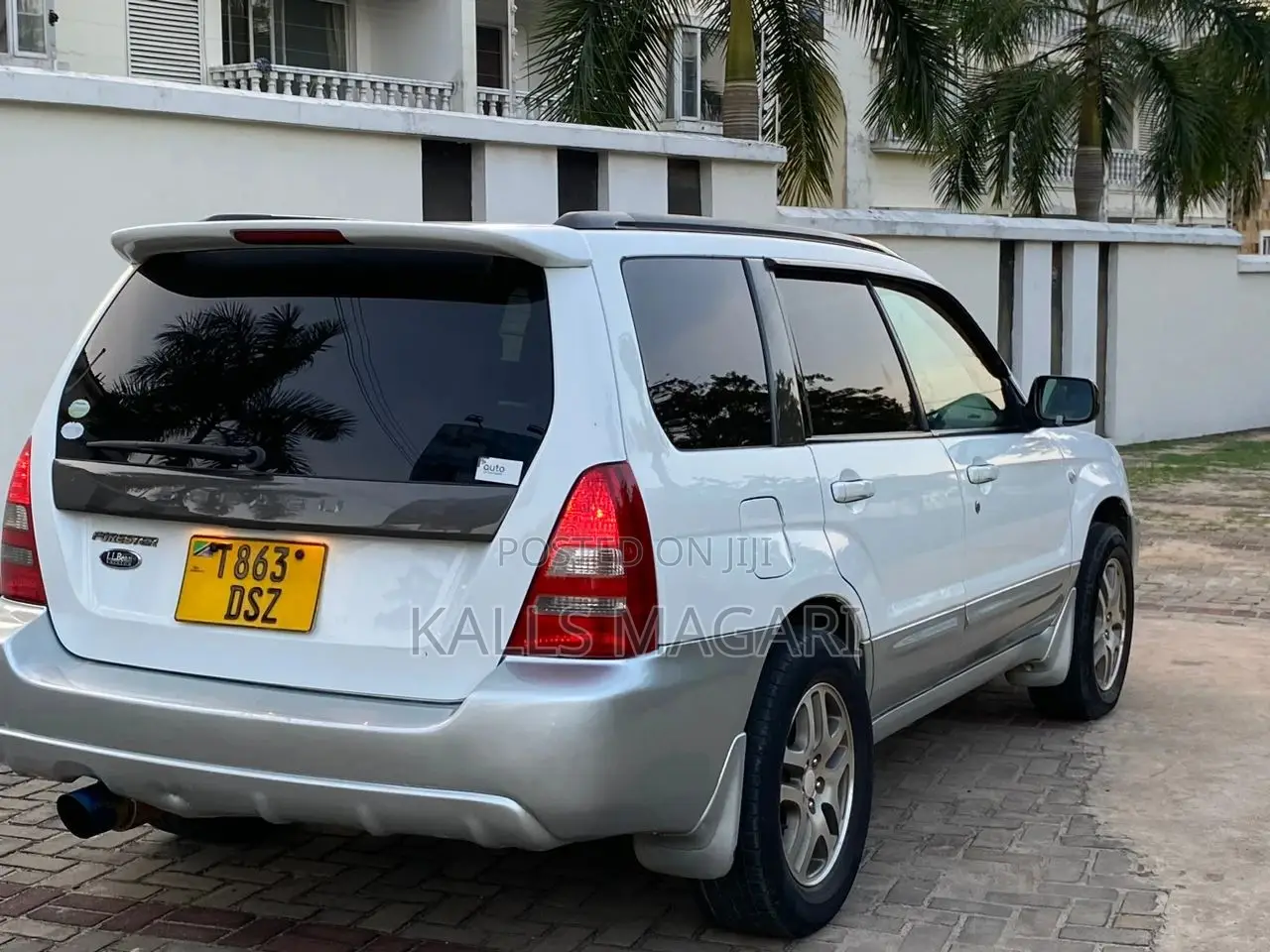 Subaru Forester 2004 White