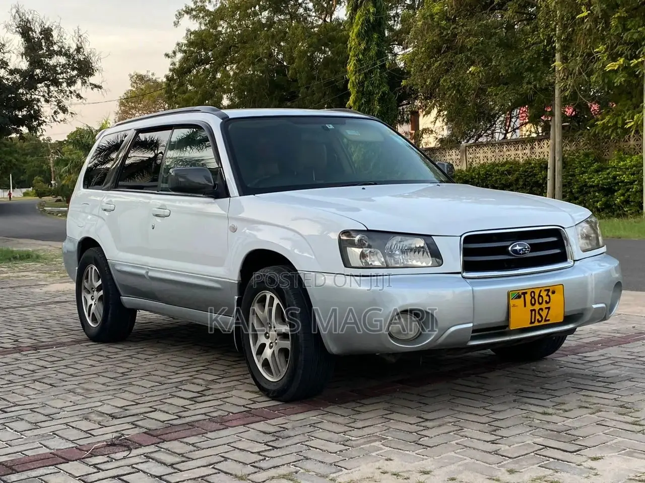 Subaru Forester 2004 White