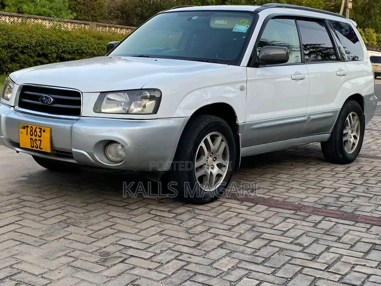 Subaru Forester 2004 White