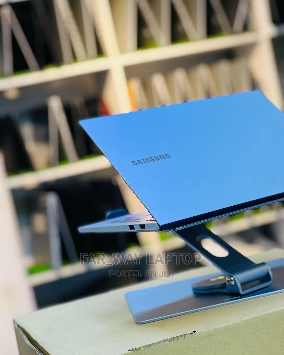 New Laptop Samsung Chromebook Pro 16GB Intel Core I7 SSD 512GB