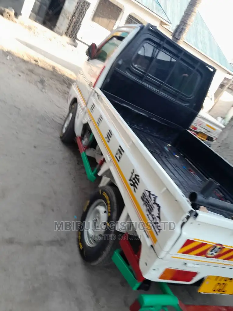 Suzuki Carry Engine Safi Inauzwa