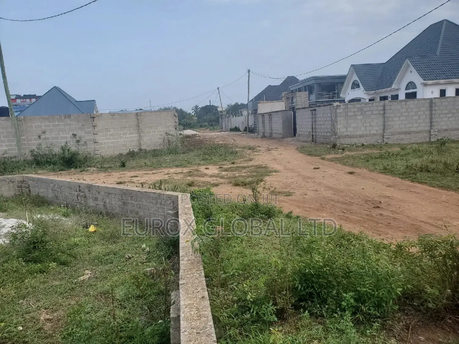 Kiwanja Kilichopimwa Kinauzwa Gezaulole Kigamboni