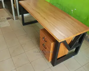 Meza Kubwa Ya Office Bei Nafuu
