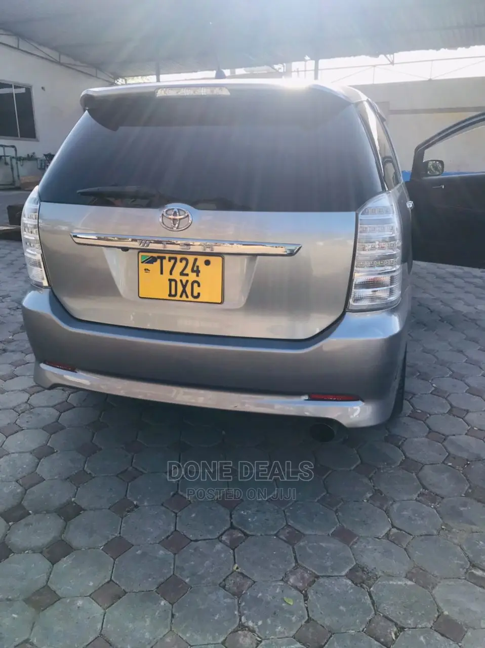Toyota Wish 2006 Silver