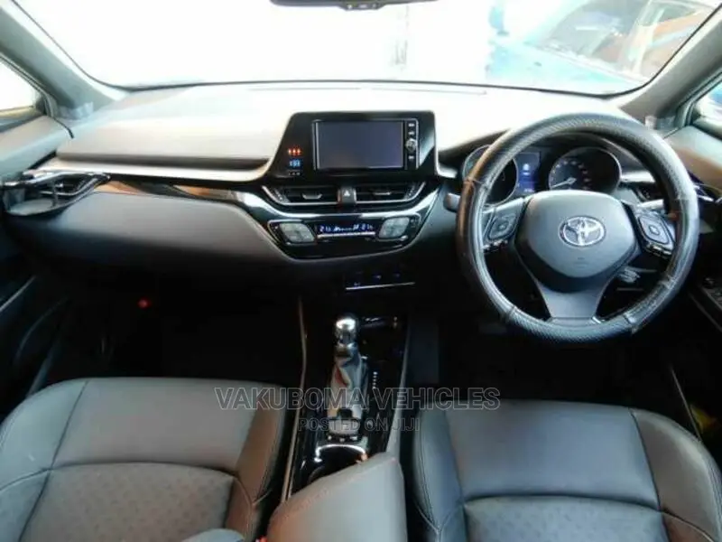 Toyota C-HR 2017 Pearl