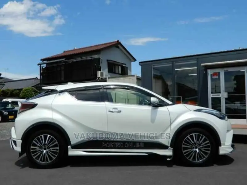 Toyota C-HR 2017 Pearl