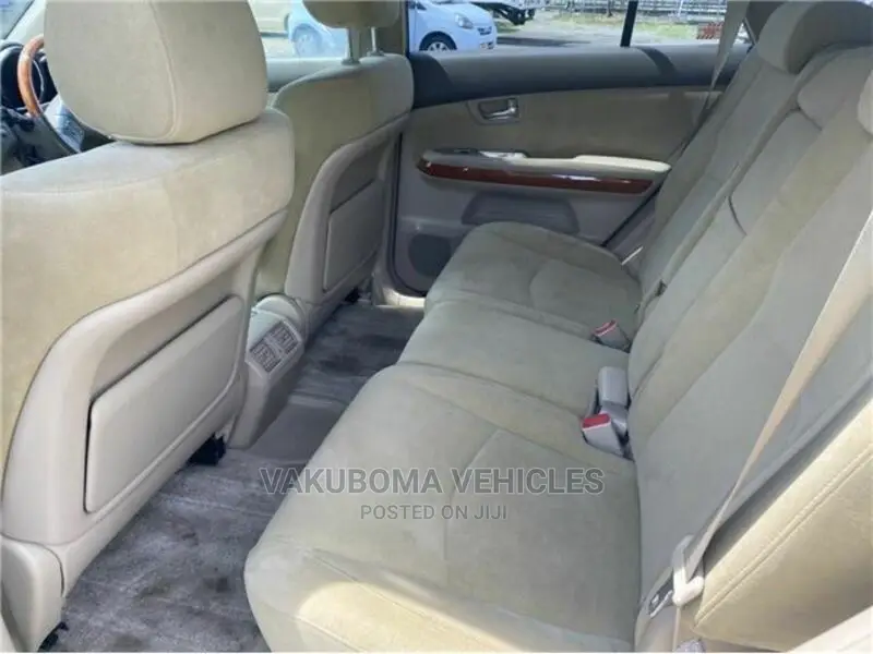Toyota Harrier 2004 Pearl