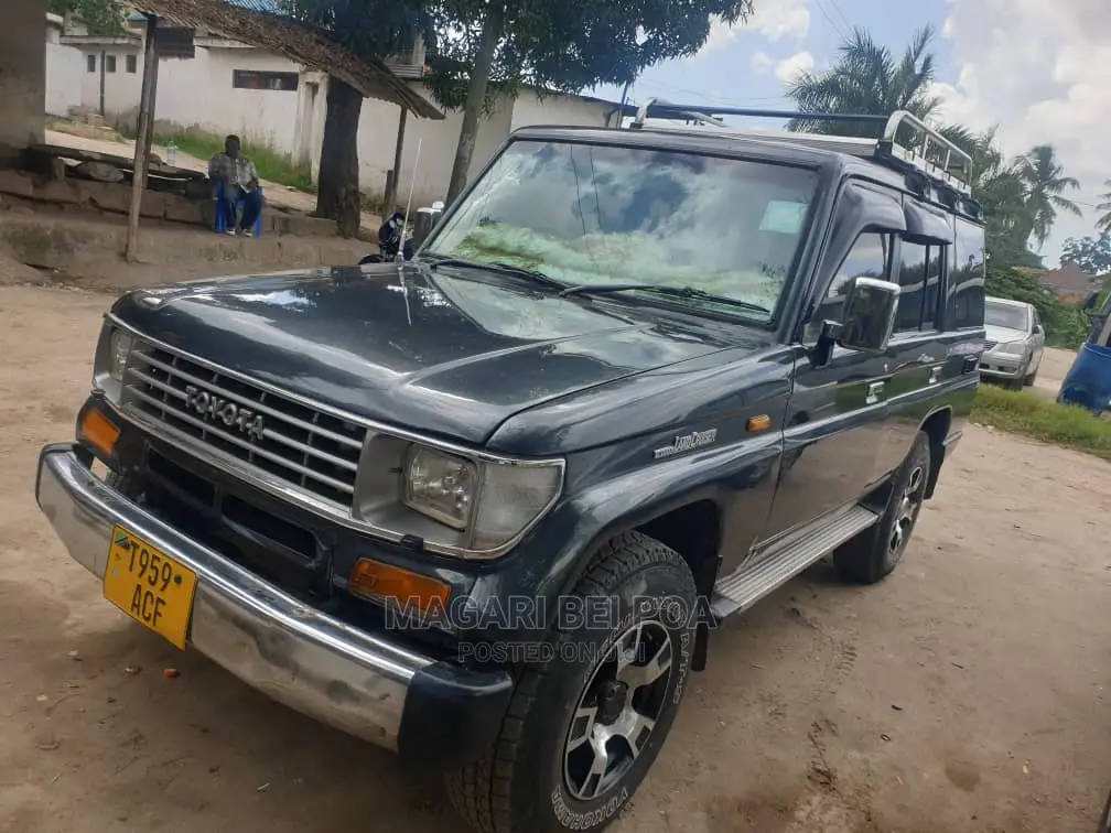 Toyota Land Cruiser Prado 2003 Black
